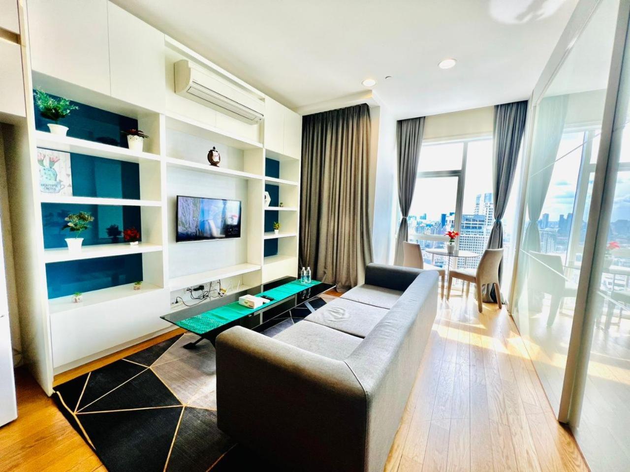 Platinum Klcc By Rainbow Suites Куала-Лумпур Экстерьер фото